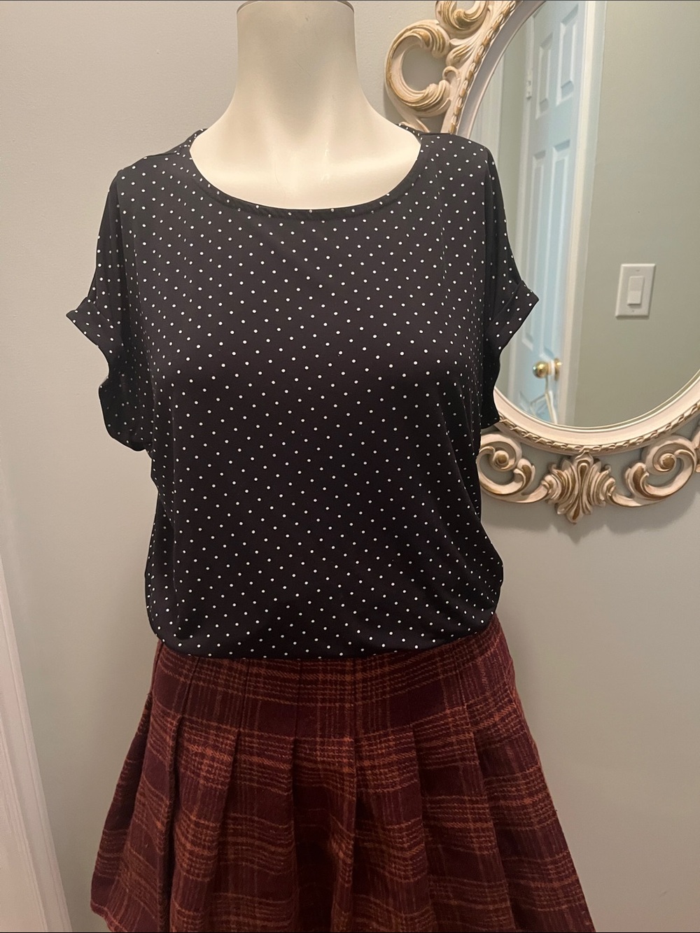 Black Polka Dot Short Sleeve Women's Top